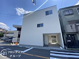 枚方市桜丘町　新築一戸建て