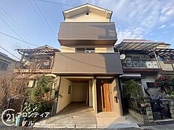 寝屋川市長栄寺町　中古一戸建て