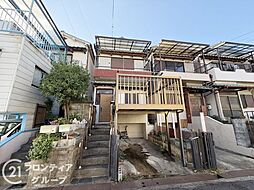 枚方市桜丘町　中古一戸建て