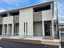 Royal 　　B　（ロイヤル） 105