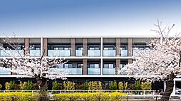 ピアース都立大学