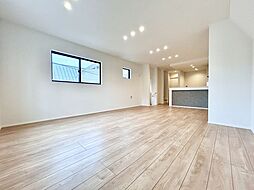 葛飾区亀有4丁目 新築一戸建て／全2棟
