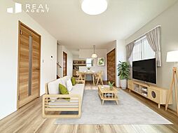 大岡1丁目　新築2階建て