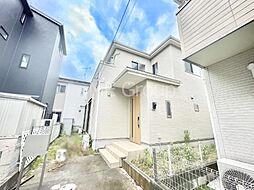草加市稲荷4丁目　中古戸建て