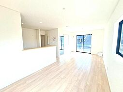 さいたま市西区飯田新田　　1号棟