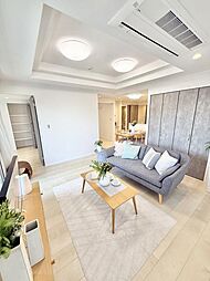 ガーデンズ国立西館