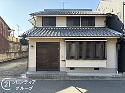 奈良市薬師堂町　中古一戸建て