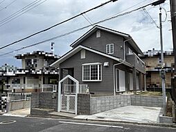 奈良市左京3丁目の一戸建て