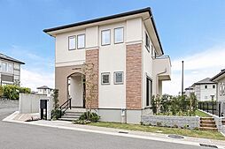 奈良市中登美ヶ丘５丁目の一戸建て