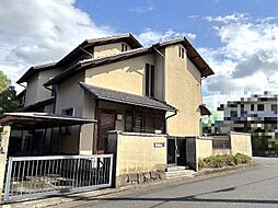 奈良市佐保台２丁目の一戸建て