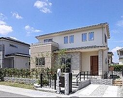 奈良市中登美ヶ丘５丁目の一戸建て