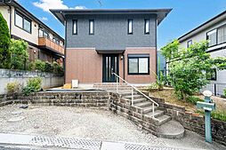 生駒郡平群町上庄３丁目の一戸建て