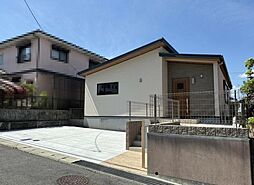 三田市つつじが丘北2丁目の一戸建て