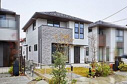 三田市あかしあ台２丁目の一戸建て