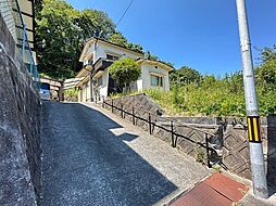 安芸郡熊野町平谷2丁目の一戸建て