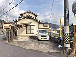 広島市安佐北区亀山5丁目の一戸建て