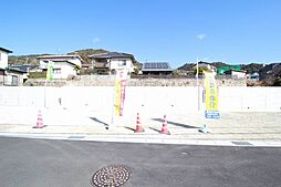 広島市安佐北区亀山５丁目の土地