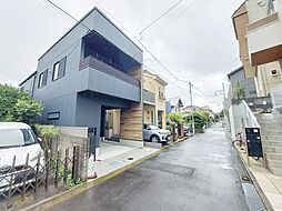 藤沢市藤が岡2丁目　1号棟