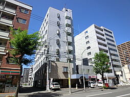 クイーン南5条 401