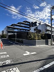 パークホームズ代々木西原（最上階の南向き） 604