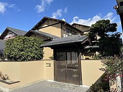 東近江市札の辻２丁目の一戸建て