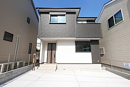 カースペース3台可　長坂2丁目新築戸建