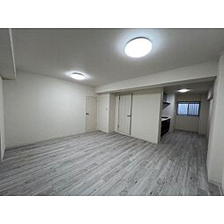 ロイヤルマンションマキシム中央 605