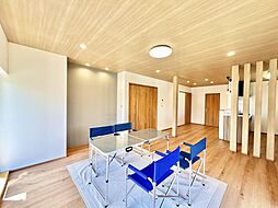 新発田市西園町3丁目　戸建て