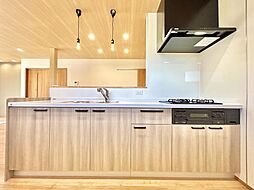 新発田市西園町3丁目　戸建て