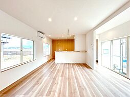 五泉市二ツ柳　戸建て