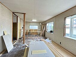 五泉市南本町三丁目　戸建て