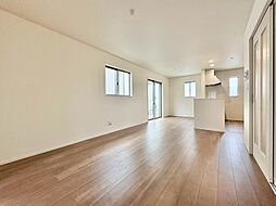 流山市古間木　196・全5棟