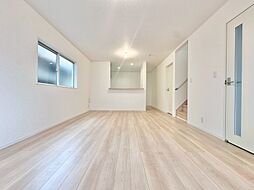 草加市八幡町　第9