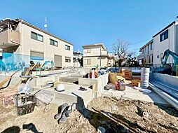 足立区伊興1丁目　全3棟