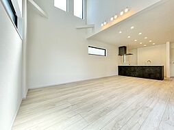 松戸市新松戸7丁目 14期・全2棟