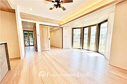 グランシティ湘南海岸マリナージュスクエア