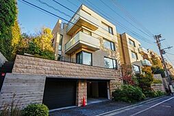 グランドメゾン代沢 303