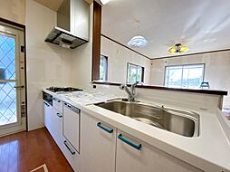 荒尾市東屋形2丁目　戸建て