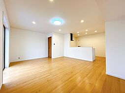 みやま市瀬高町下庄　戸建て