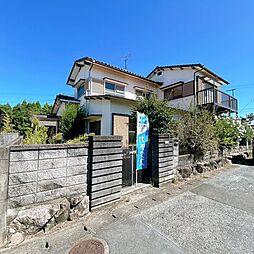 荒尾市八幡台三丁目　戸建て