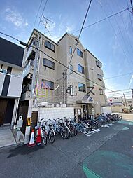 アリーナツムラ