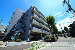 ファミールハイツ