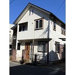 新宿区西落合４丁目の一戸建て