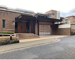 グランリビオ高見五条東館　4LDK