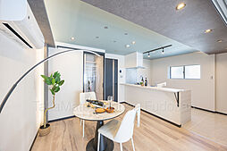 下北沢が生活圏〜ゆとりある東南角住戸〜