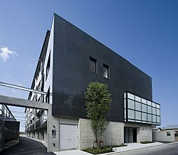 F COURT 108