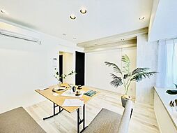 ノブヒル・ホドガヤ