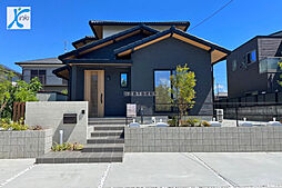 名張市美旗町中２番の一戸建て