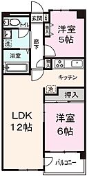 パインクレスト3番館 201