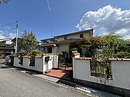 川辺郡猪名川町荘苑２丁目の一戸建て